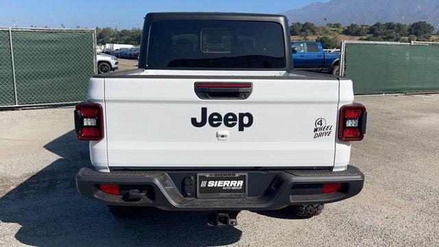 new 2024 Jeep Gladiator car, priced at $50,985