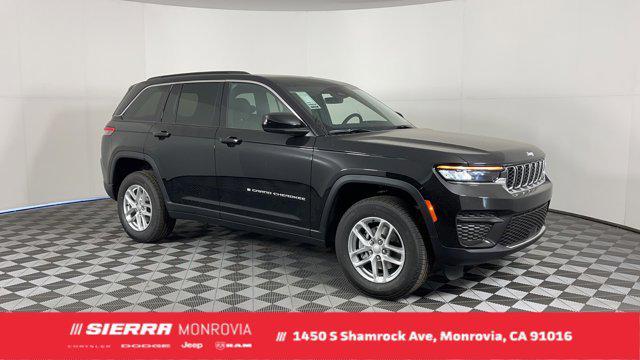 new 2025 Jeep Grand Cherokee car, priced at $40,175