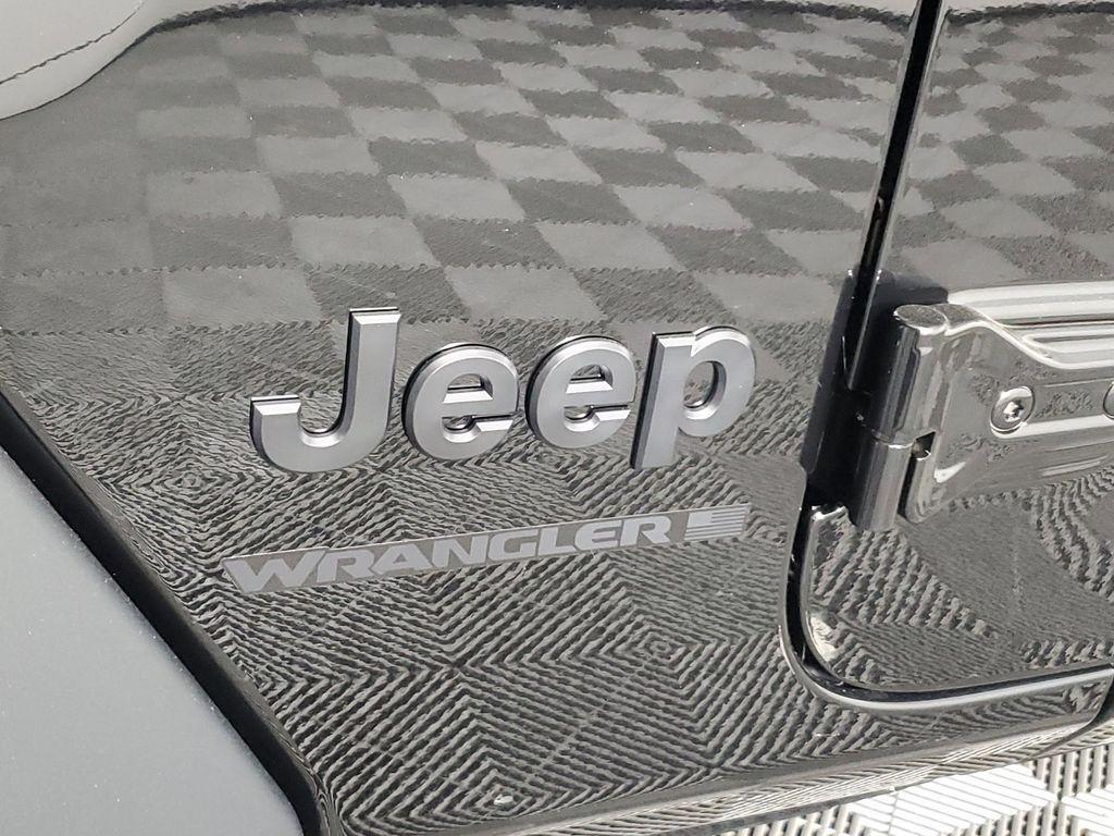 new 2026 Jeep Wrangler car, priced at $41,450