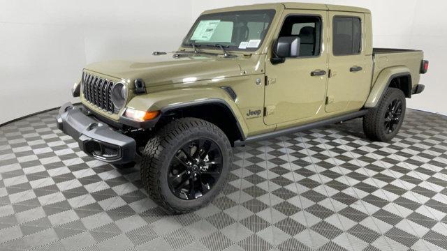 new 2025 Jeep Gladiator car, priced at $43,385