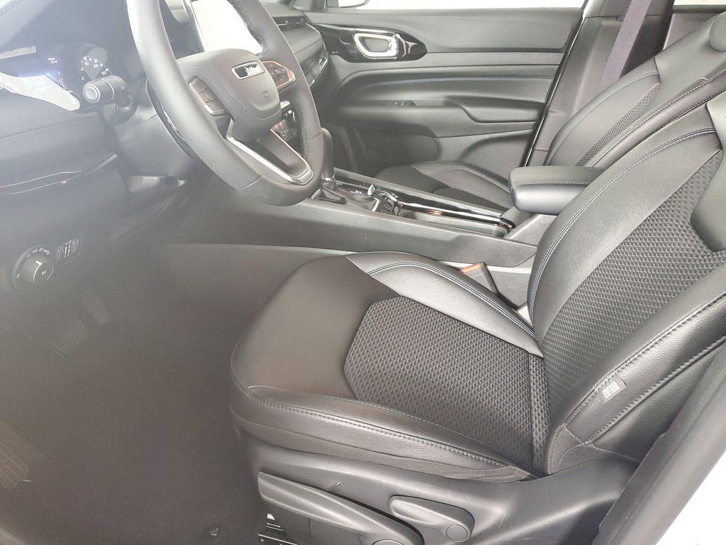 used 2025 Jeep Compass car, priced at $21,650