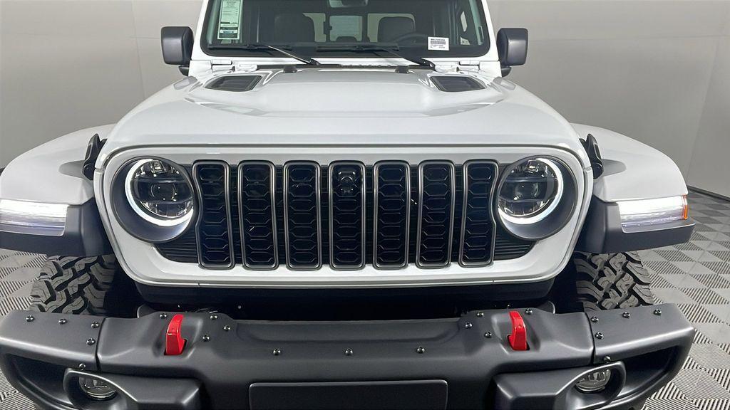 new 2025 Jeep Gladiator car, priced at $52,450