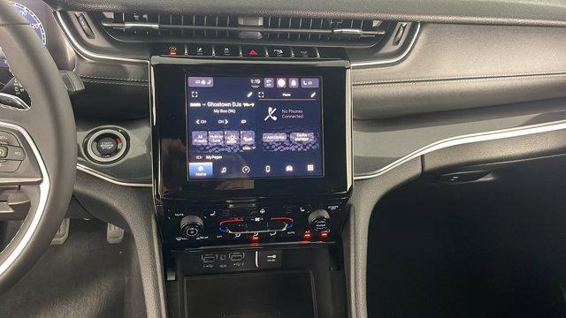 used 2023 Jeep Grand Cherokee car, priced at $33,899