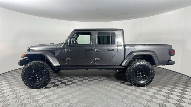 new 2025 Jeep Gladiator car, priced at $43,591