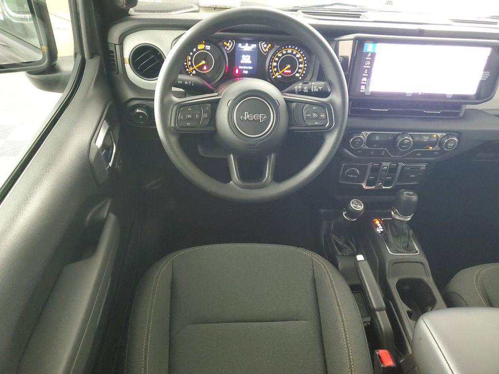 new 2025 Jeep Wrangler car, priced at $37,350