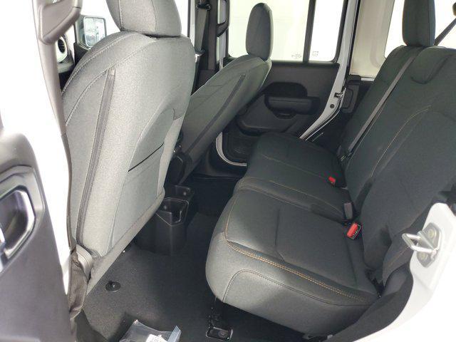 new 2025 Jeep Wrangler car, priced at $43,975