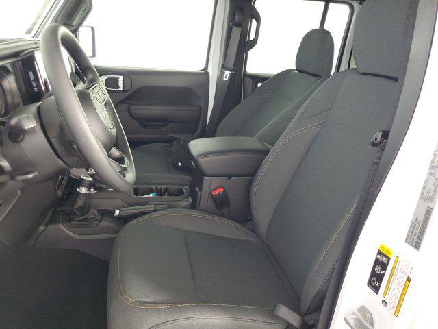 new 2025 Jeep Wrangler car, priced at $43,975
