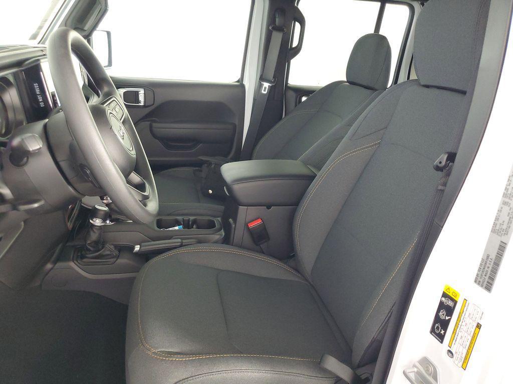 new 2025 Jeep Wrangler car, priced at $36,850