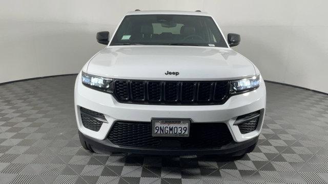 used 2024 Jeep Grand Cherokee car, priced at $36,994