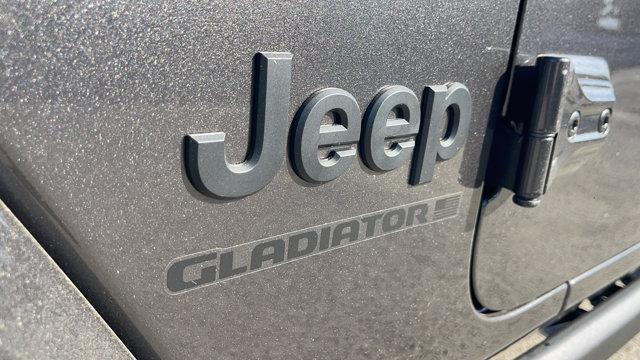 new 2024 Jeep Gladiator car, priced at $55,070