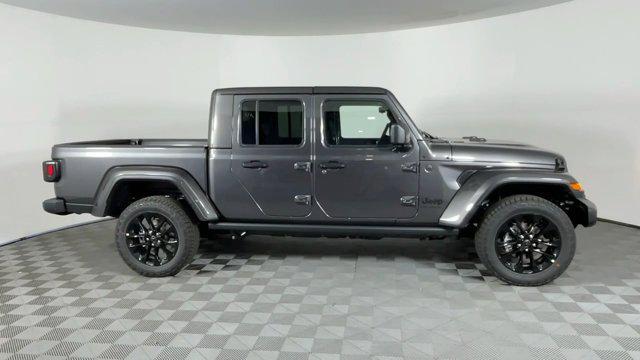 new 2025 Jeep Gladiator car, priced at $43,385