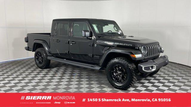 new 2025 Jeep Gladiator car, priced at $53,170