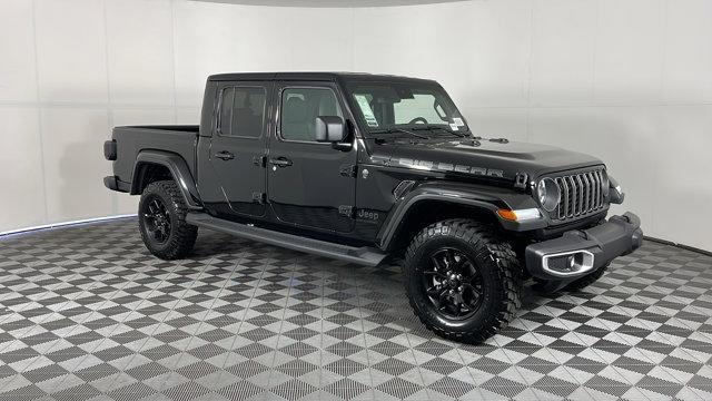 new 2025 Jeep Gladiator car, priced at $53,170