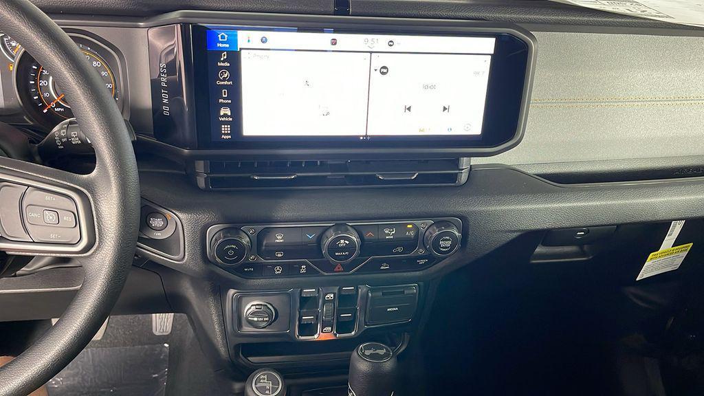 new 2025 Jeep Wrangler car, priced at $40,150