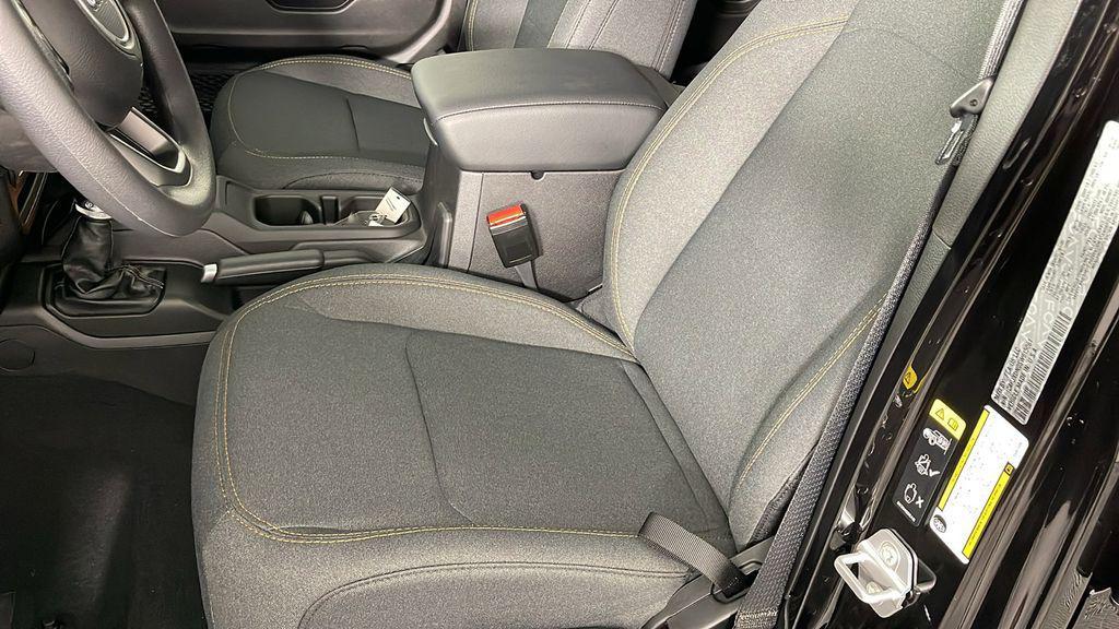 new 2025 Jeep Wrangler car, priced at $40,150