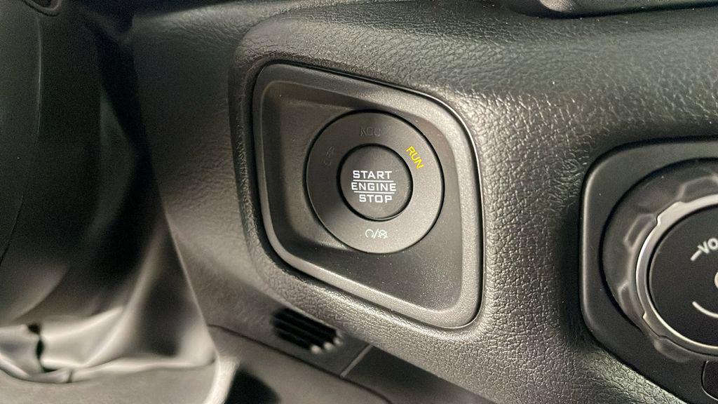 new 2025 Jeep Wrangler car, priced at $40,150