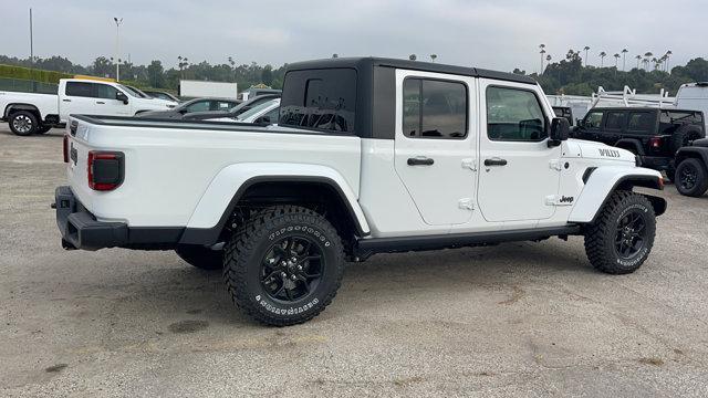 new 2024 Jeep Gladiator car, priced at $50,985