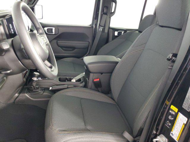 new 2025 Jeep Wrangler car, priced at $44,570