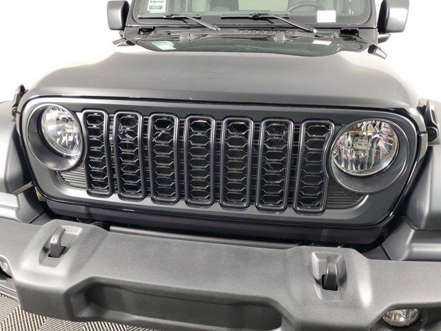 new 2025 Jeep Wrangler car, priced at $44,570