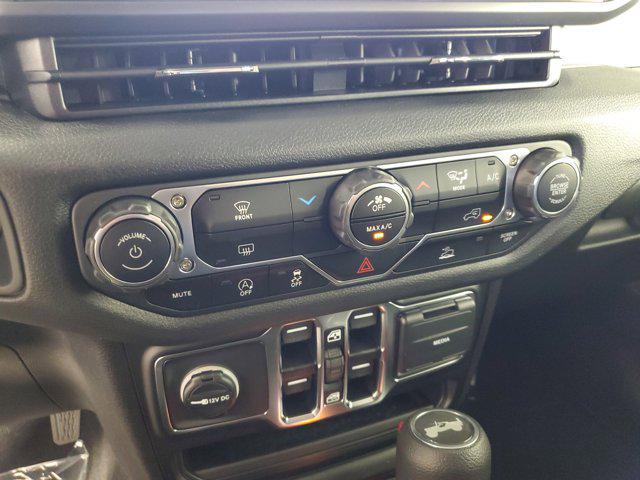 new 2025 Jeep Wrangler car, priced at $44,570