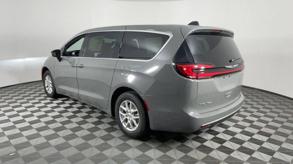 new 2025 Chrysler Pacifica car, priced at $40,650