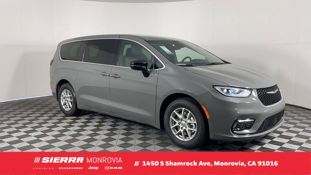new 2025 Chrysler Pacifica car, priced at $40,650