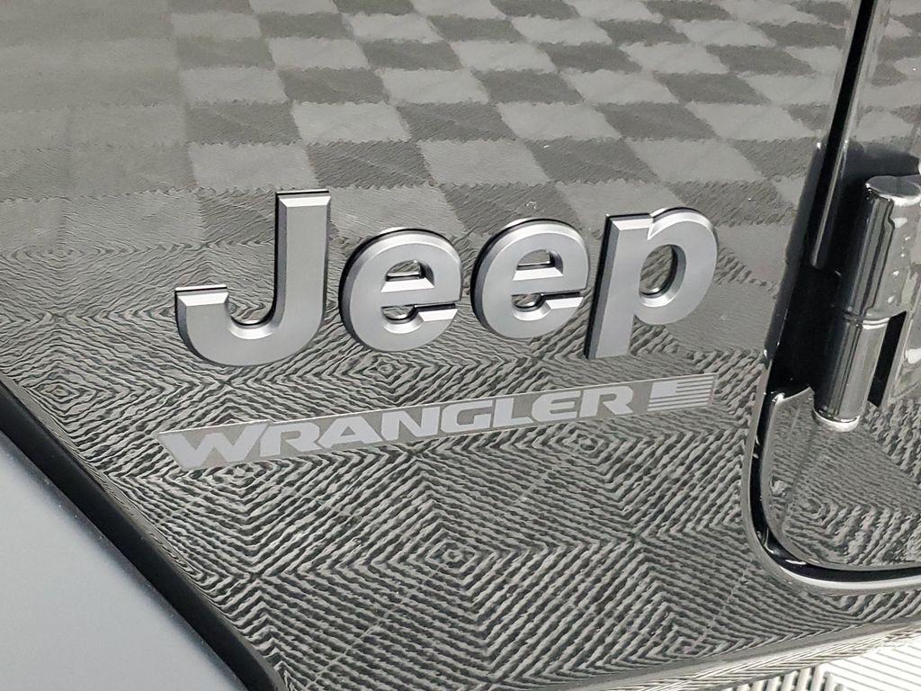new 2025 Jeep Wrangler car, priced at $37,400