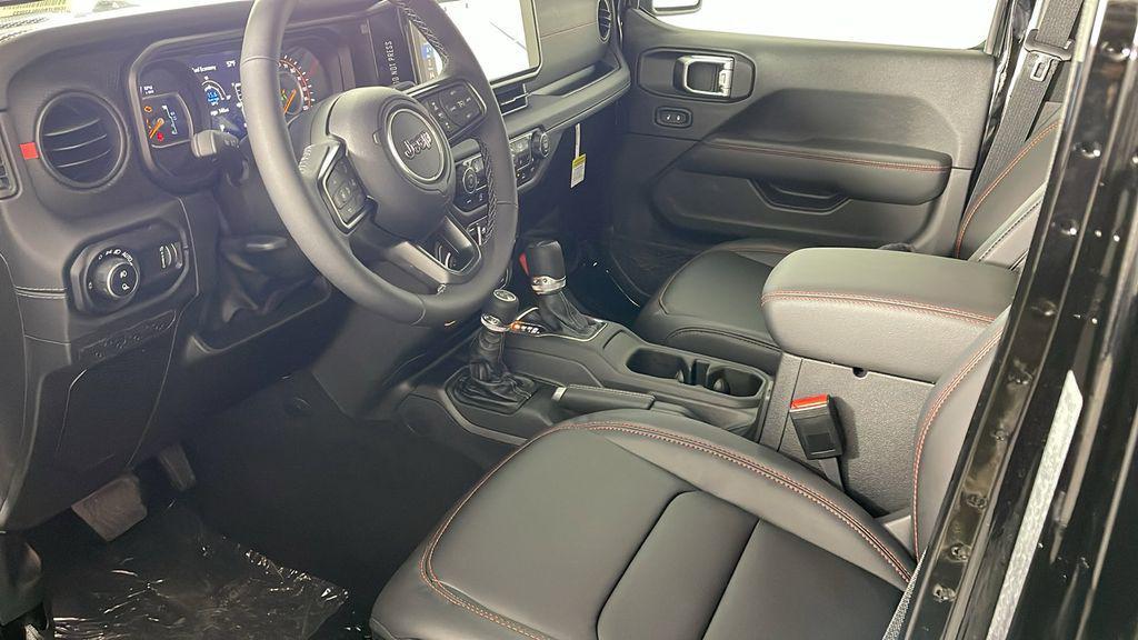 new 2025 Jeep Gladiator car, priced at $52,350