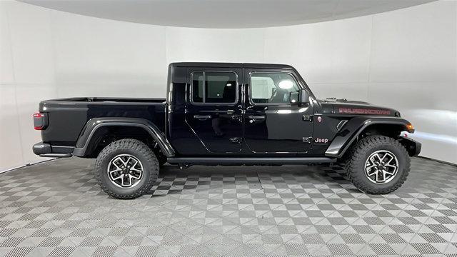 new 2025 Jeep Gladiator car, priced at $64,185