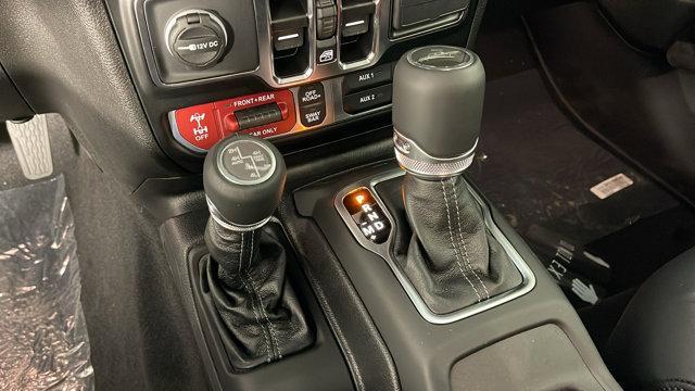 new 2025 Jeep Gladiator car, priced at $64,185