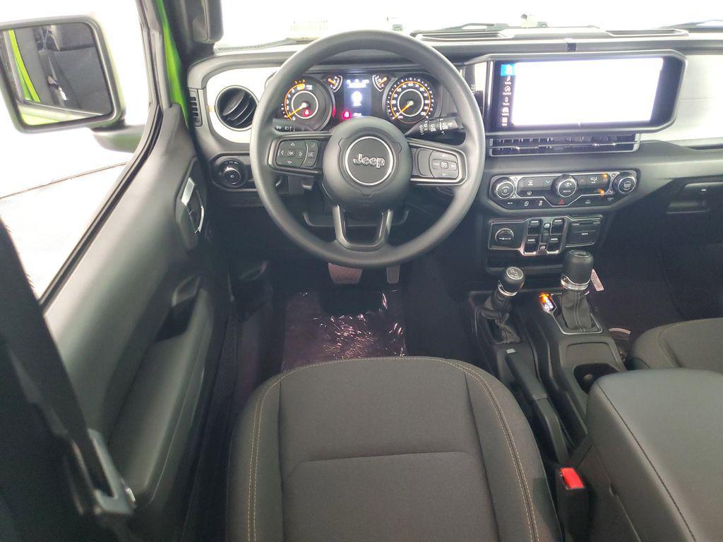 new 2025 Jeep Wrangler car, priced at $40,250