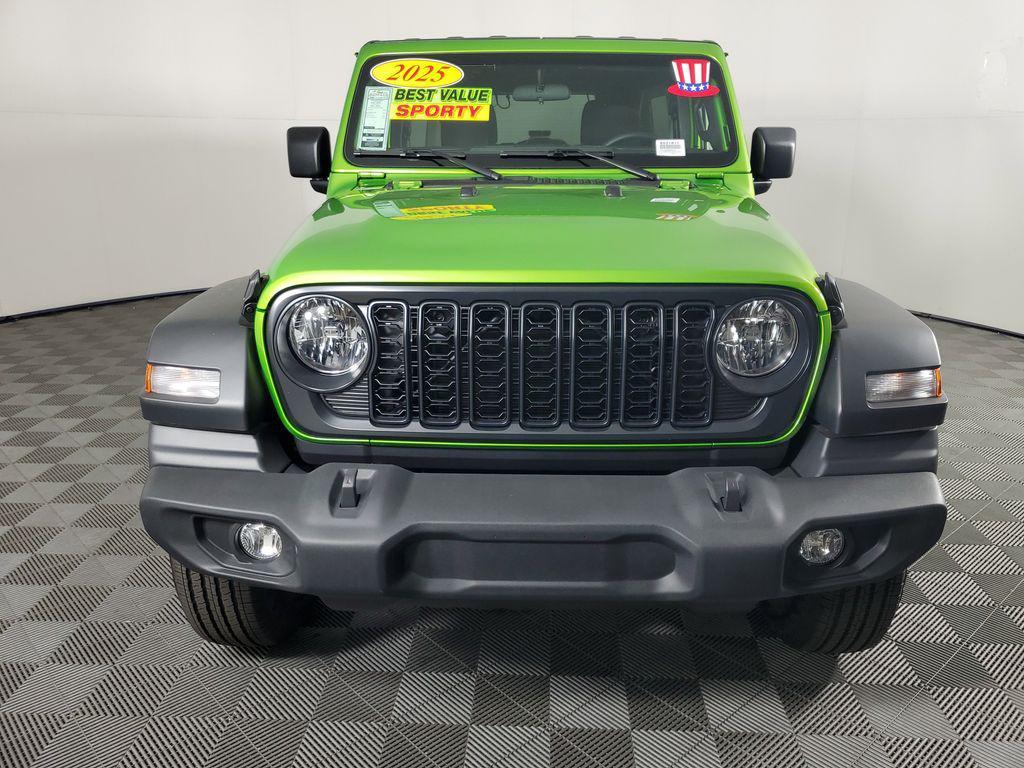 new 2025 Jeep Wrangler car, priced at $40,250
