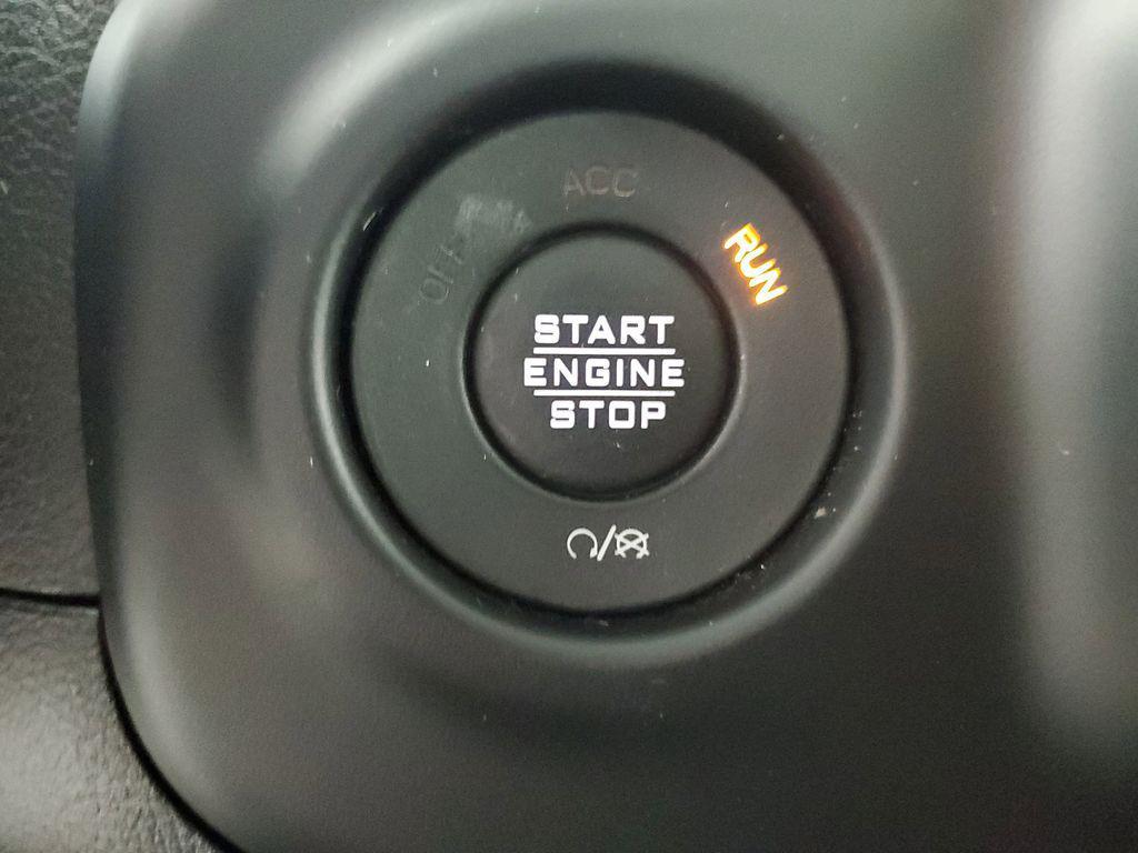 used 2020 Jeep Gladiator car, priced at $25,463