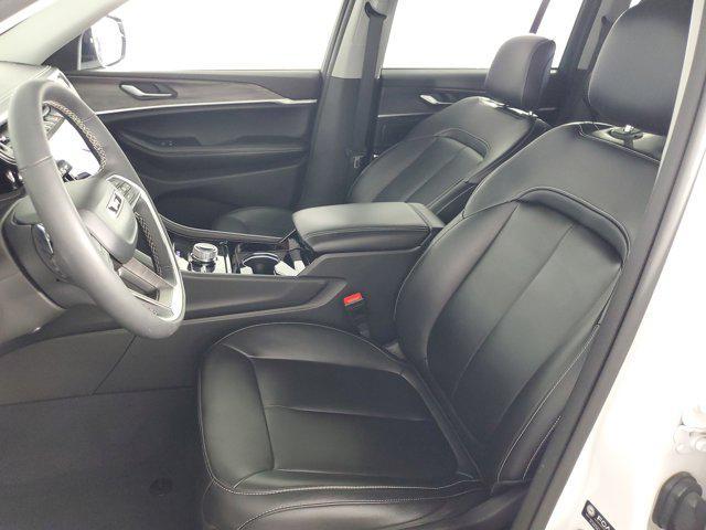 used 2023 Jeep Grand Cherokee car, priced at $32,481