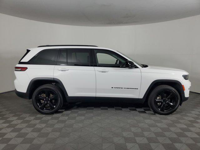 used 2023 Jeep Grand Cherokee car, priced at $32,481