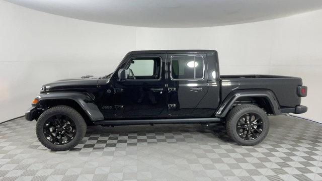 new 2025 Jeep Gladiator car, priced at $43,385