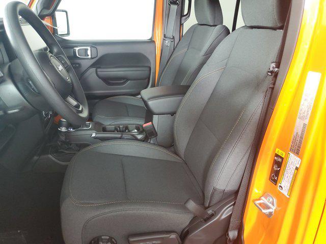 new 2025 Jeep Wrangler car, priced at $44,870