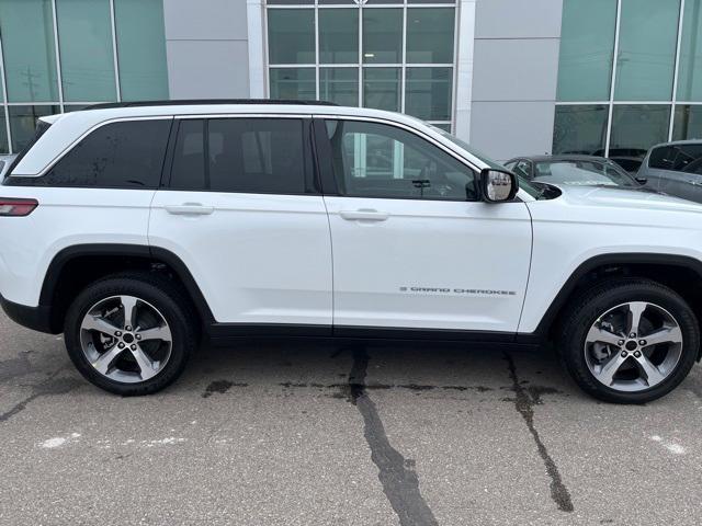 new 2024 Jeep Grand Cherokee 4xe car, priced at $60,980