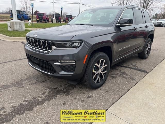 new 2025 Jeep Grand Cherokee car