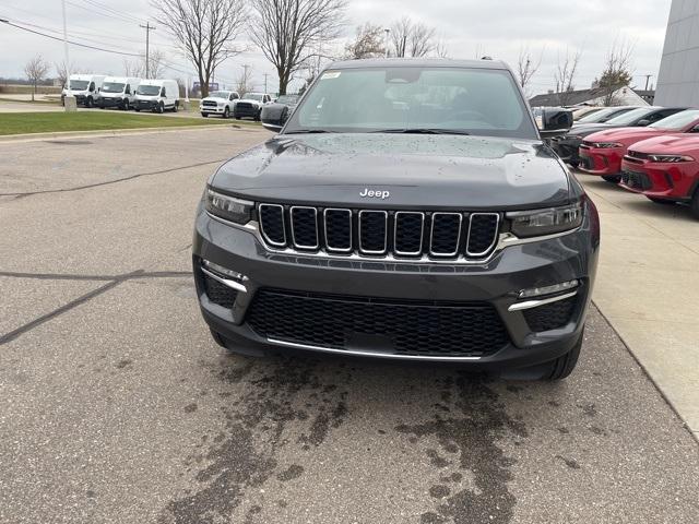 new 2025 Jeep Grand Cherokee car