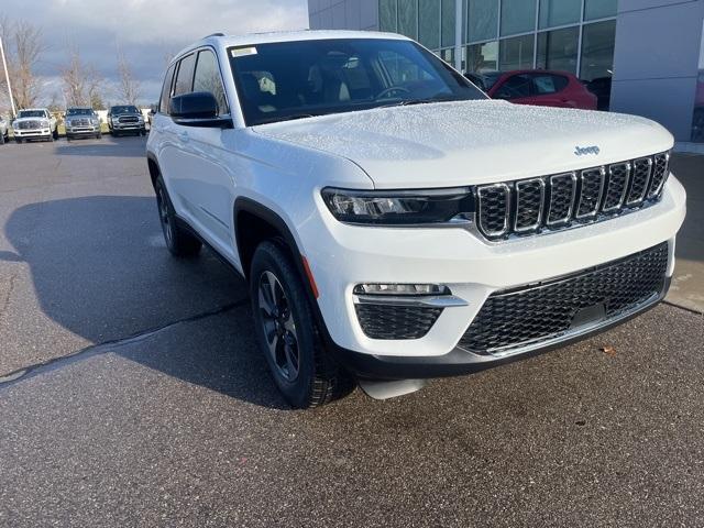 new 2025 Jeep Grand Cherokee 4xe car