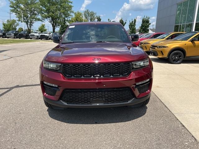 new 2024 Jeep Grand Cherokee car, priced at $46,689