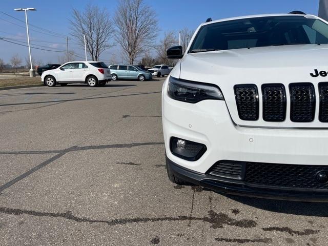 new 2023 Jeep Cherokee car, priced at $41,954