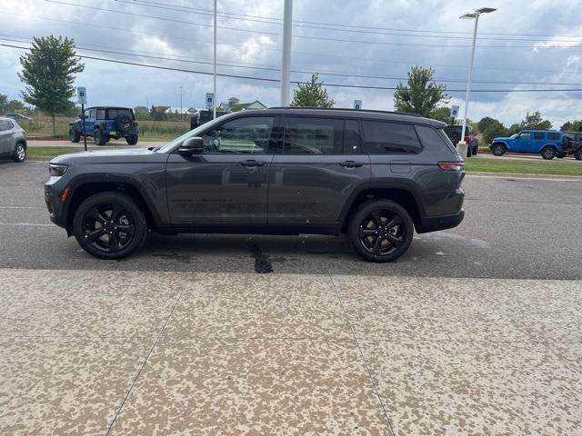 new 2024 Jeep Grand Cherokee L car, priced at $45,514