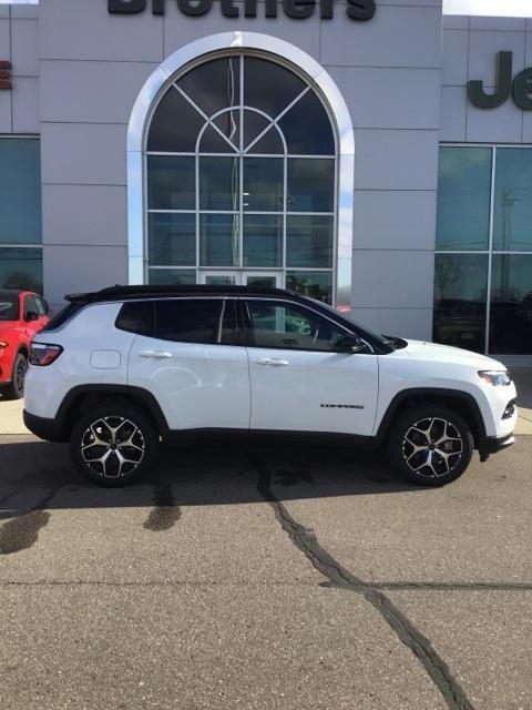 new 2025 Jeep Compass car, priced at $33,840