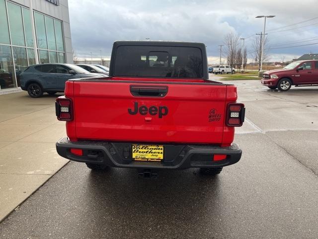 new 2025 Jeep Gladiator car