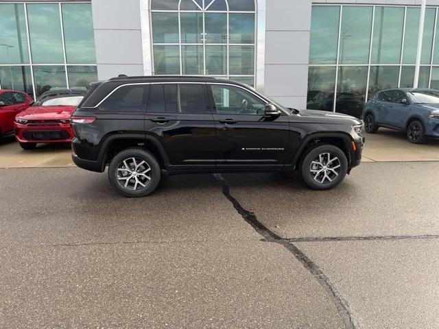 new 2025 Jeep Grand Cherokee car