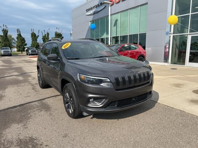 used 2021 Jeep Cherokee car, priced at $24,275