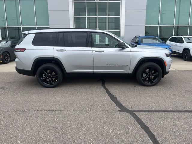 new 2024 Jeep Grand Cherokee L car, priced at $52,043