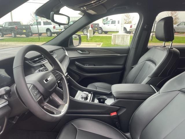 new 2024 Jeep Grand Cherokee L car, priced at $52,043